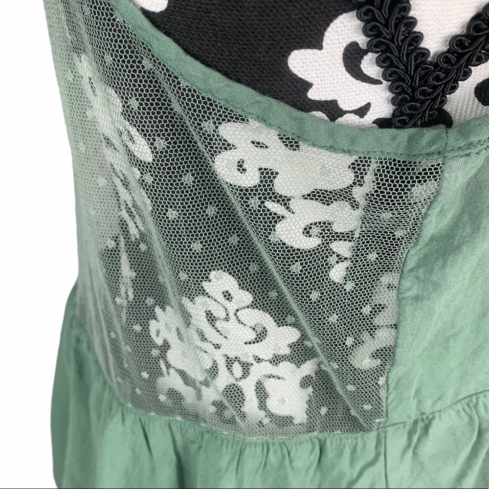 🍀Forever21 Top Peplum Green Mesh Back Sleeveless - Picture 7 of 8